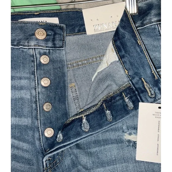 NWT Women's Zenana Wide Leg Button Fly Distresed Ripped Denim Blue Jeans 28 X 32 - Picture 7 of 7